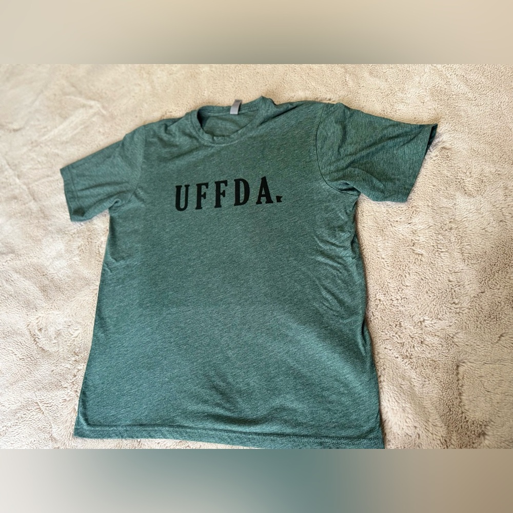 Uffda graphic shirt from local boutique in MN. Size L